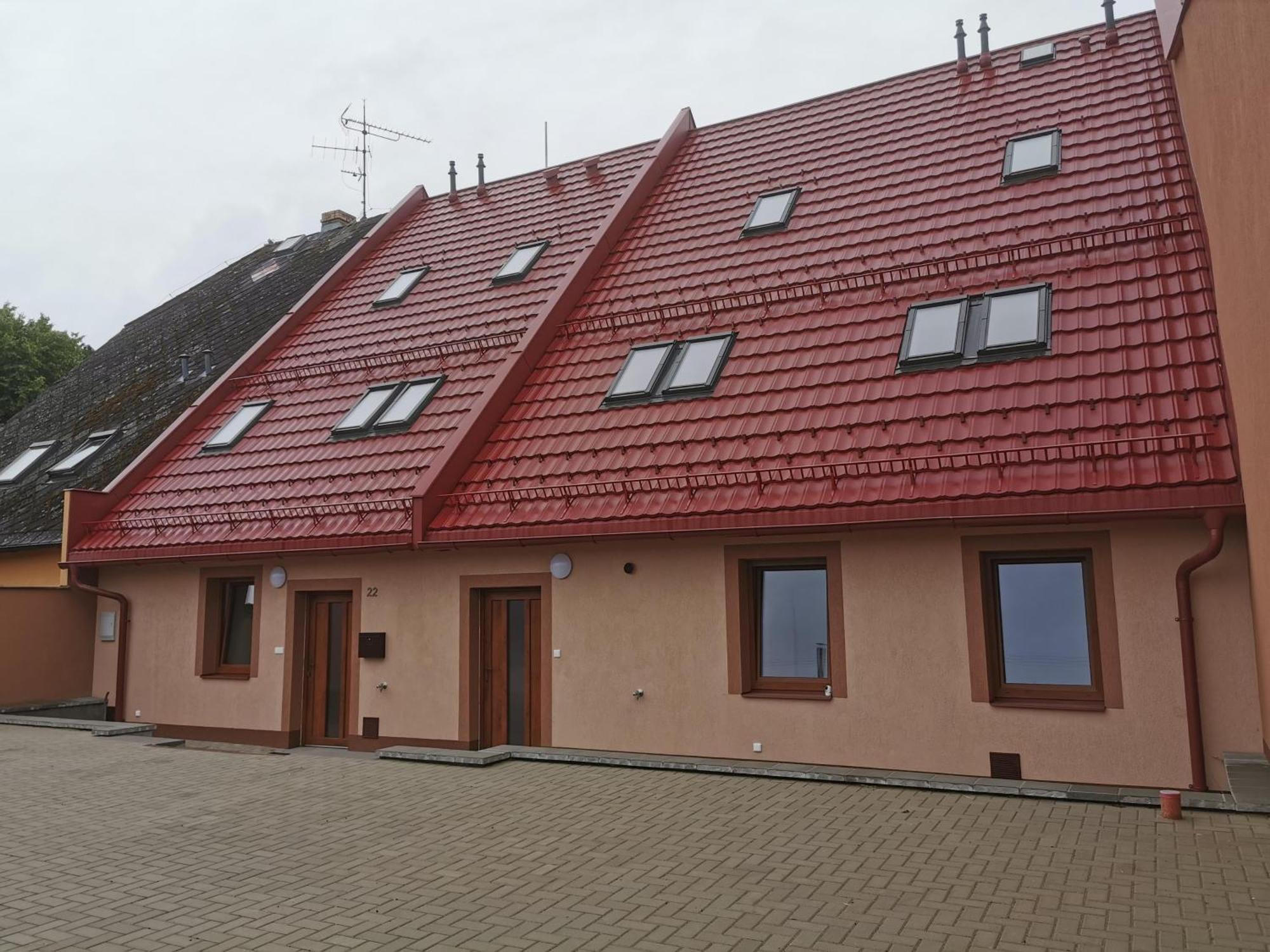 Apartmany Zirec Dvur Kralove nad Labem Ngoại thất bức ảnh